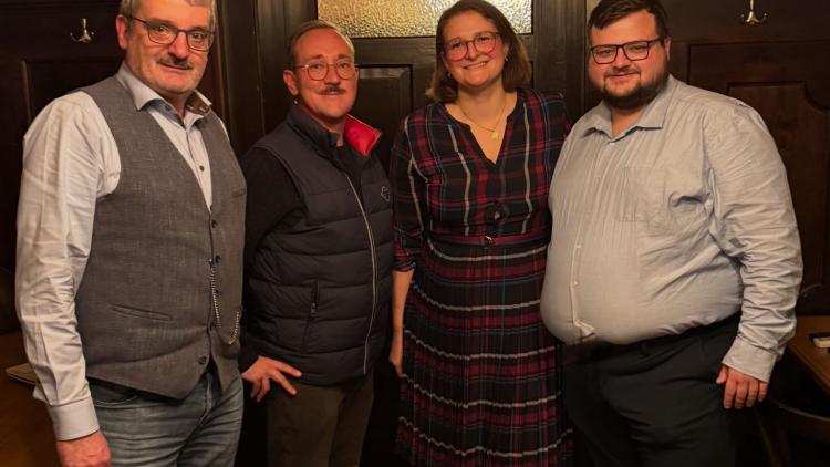 Top 3 Kandidaten (v.l.n.r.: Frank-Michael Müller, Benedikt Bente, Kreisvorsitzende Anna Ahlfeld und Felix Meyer)